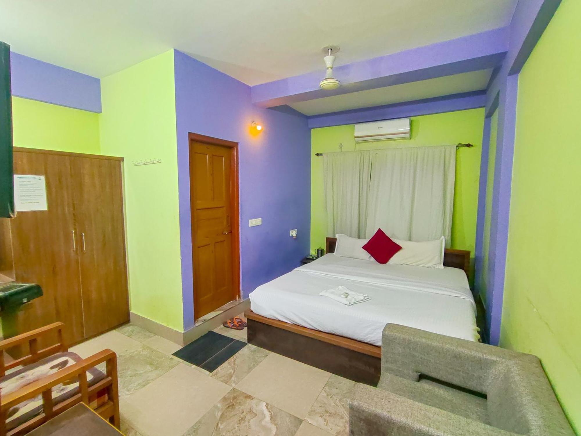 Green Wood Hotel Sziliguri Kültér fotó